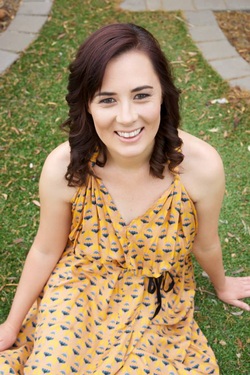 Lauren-Nicolle-Taylor